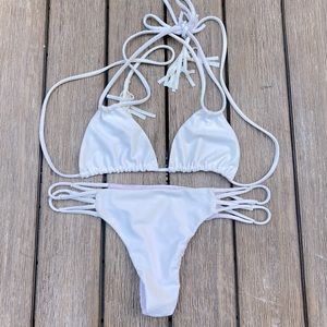 Acacia bikini in haipa (off white)